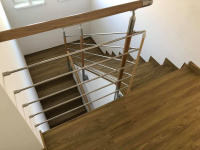  Realizace - Vinylova podlaha BUKOMA PREMIUM CLICK dub Gladstone hnedy